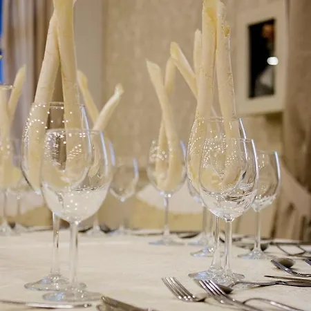 The King Hotel Bërxull