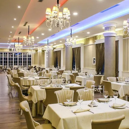 Hotel The King 4*
