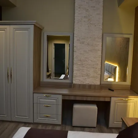 Hotel The King
