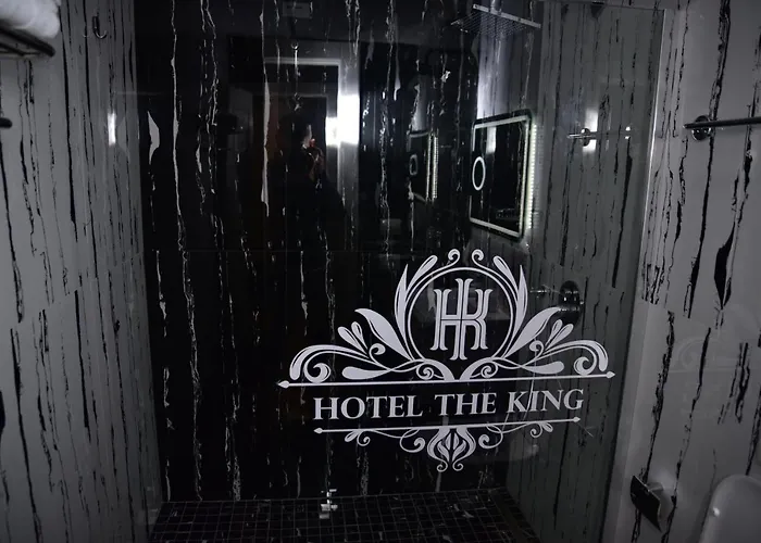 The King 호텔 Bërxull