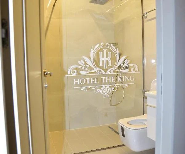 The King Ξενοδοχείο Bërxull